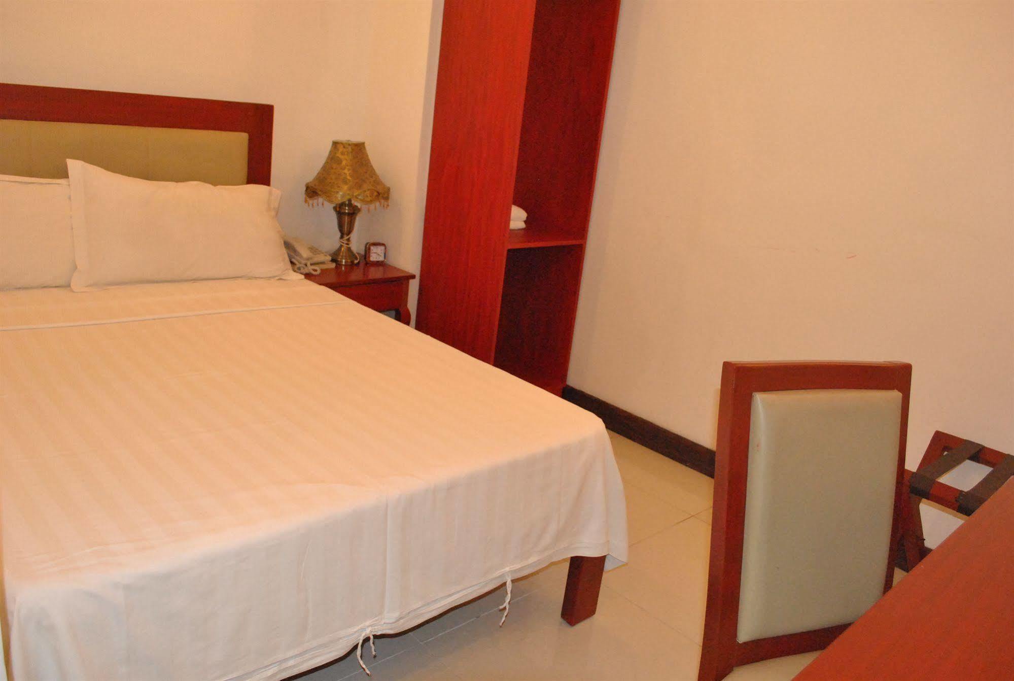 Dragon Home Inn Cebu Extérieur photo