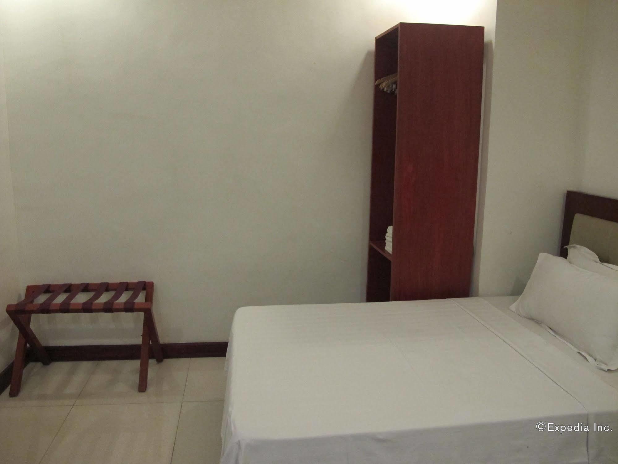 Dragon Home Inn Cebu Extérieur photo
